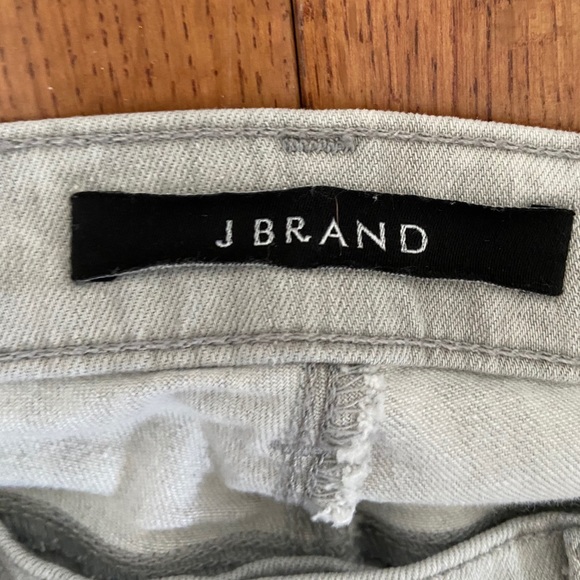 J Brand Mid-Rise 811 Rail Jeans in Fame - Picture 2 of 5